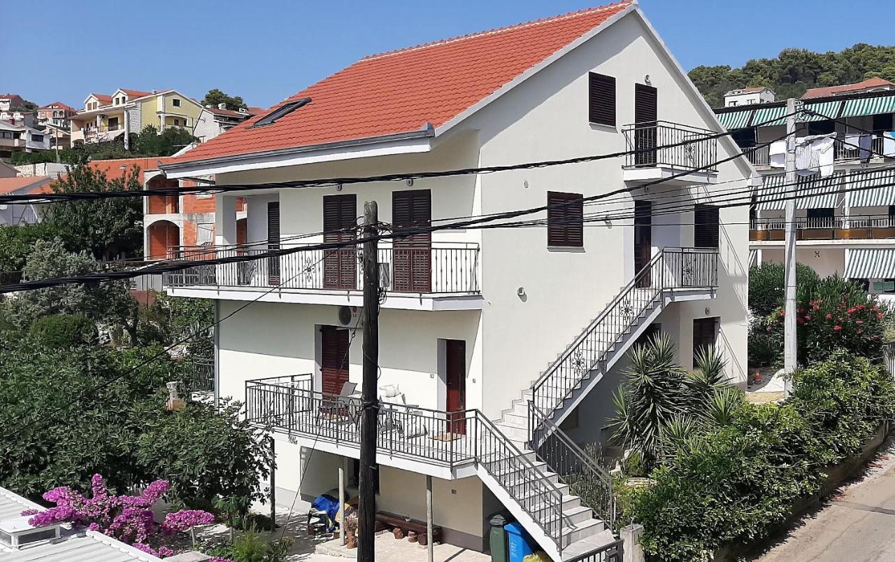 טרוגיר Apartments Figos מראה חיצוני תמונה