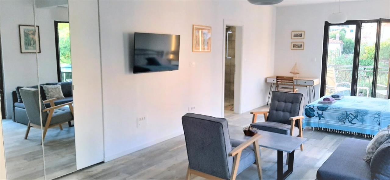 טרוגיר Apartments Figos מראה חיצוני תמונה
