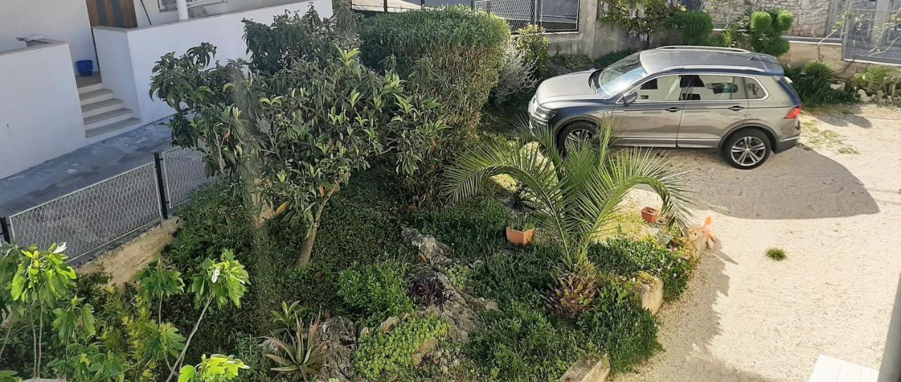 טרוגיר Apartments Figos מראה חיצוני תמונה